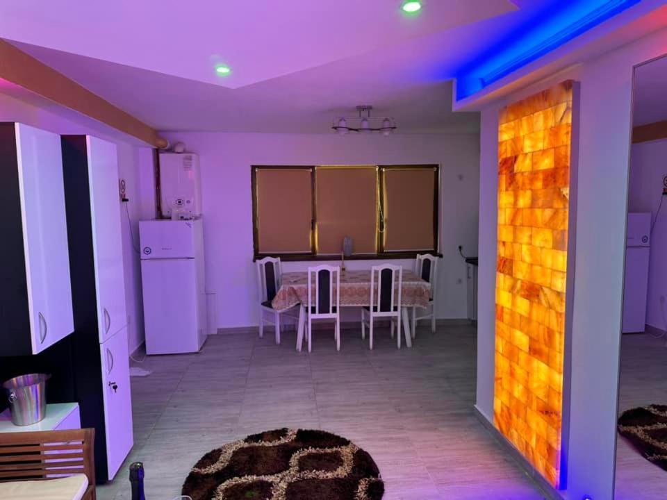 Regim Hotel Hanea Jacuzzi In Camera,Piscina Exterioara Si Sauna Comuna Hermannstadt Exterior foto